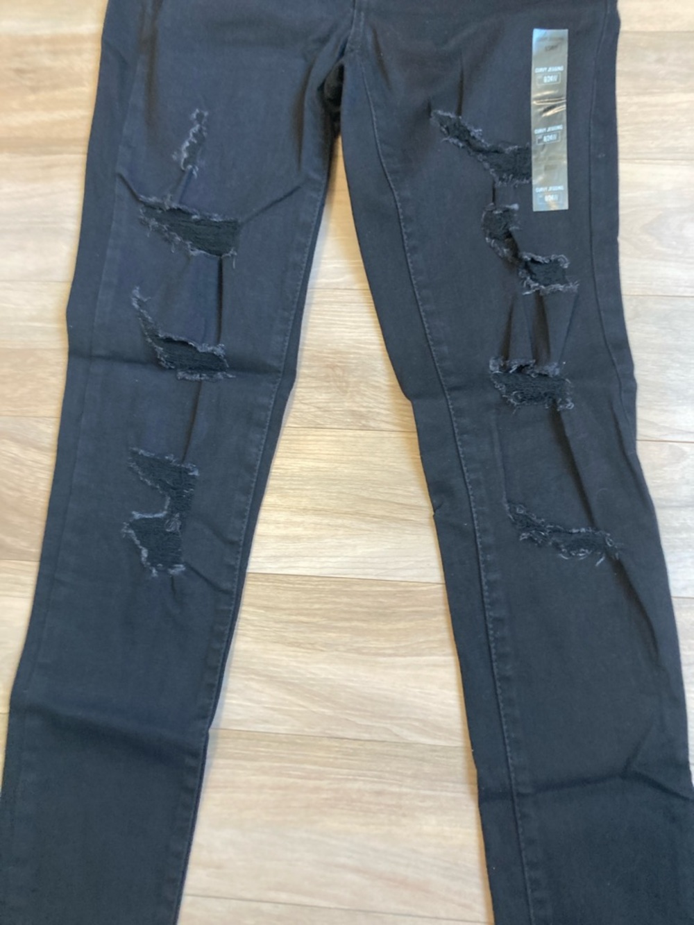 SO curvy super high rise jegging black distressed destroyed  0 / 24 junior - Picture 9 of 17